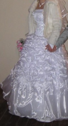 Свадебное платье 44-46 размер,на высокую девушку,не венчаное,одето один раз!. . фото 5