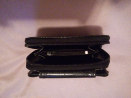 Зручний та вмістимий гаманець-органайзер.. . фото 3
