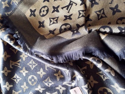 Красивые двухсторонние шарфики LV. 
Насыщенные цвета, качественная копия извест. . фото 5