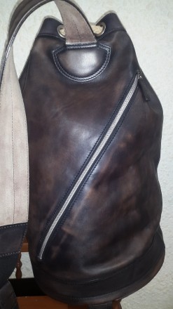 Сумка рюкзак Berluti эксклюзивная лимитированная серия

100% кожа Venezia/100%. . фото 3