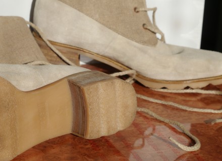 Продам фирменные новые итальянские сапоги из натуральной замши, натуральной кожи. . фото 6