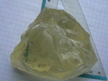 Продам цитрин,натуральный природный кусок от кристалла.Чистый,пригодный для ювел. . фото 4