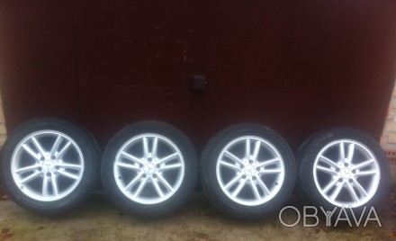 Оригинальные легкосплавные диски Mercedes: радиус 16, ширина 7J, сверловка 5х112. . фото 1