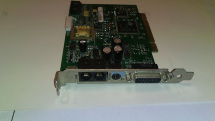 Продам звуковую PCI карту, вернее это модем, но его спокойно можно использовать . . фото 4