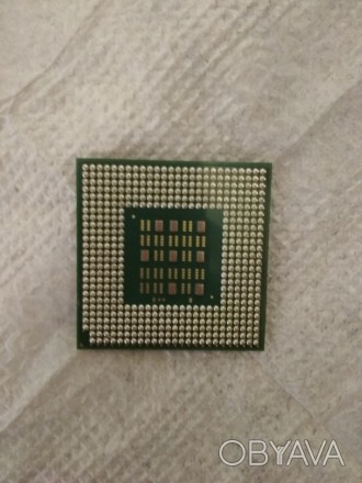 Процесор Intel Celeron 1.8Ghz 
1.75v 
1.8ghz / 128/400 / 1.75v 
SL6A2 
Q310A. . фото 1