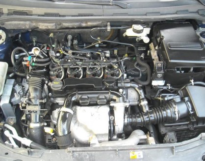 Автомобиль - Mazda 3 1.6HDI

Дата выпуска Январь 2005 г.
Тип двигателя -дизел. . фото 12