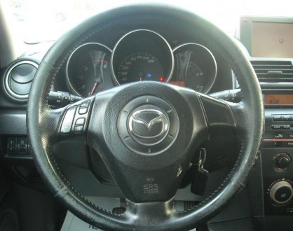 Автомобиль - Mazda 3 1.6HDI

Дата выпуска Январь 2005 г.
Тип двигателя -дизел. . фото 11