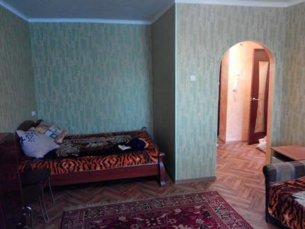Сдается квартира в обычном жилом состоянии для проживания командировочных. Ильич. . фото 5