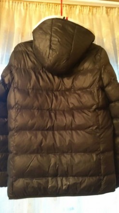 Куртка подростковая. 
Носили один сезон - очень теплая! 
Длина 75 см., ширина . . фото 3