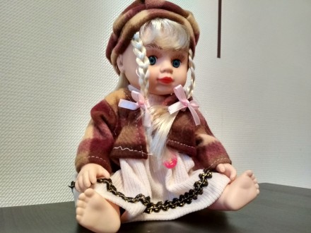 Вміє розмовляти, говорить 5 фраз російською мовою. Лялька в рюкзаку на лямках, щ. . фото 3