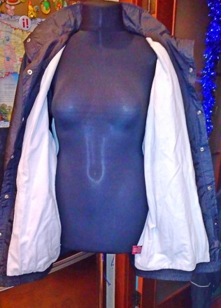 Ветровка женская XL в идеальном состоянии,чёрная,лёгкая,на подкладке,защитит Вас. . фото 5