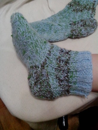 Вязанные носки зимние
размер от 38 до 41
длина изделия 22 см. . фото 4
