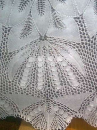 Большая вязанная скатерть ручной работы
диаметр 1.65см
Вязанная в одну нитку, . . фото 3