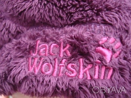jack wolfskin шапочка детская, теплая ,на возраст от 4 -10 лет,цвет бордовый. . фото 1