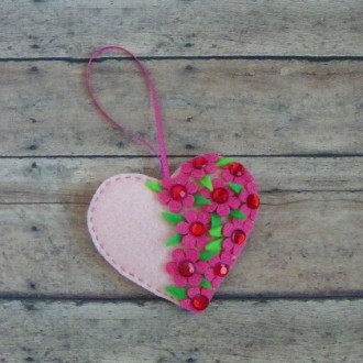 Валентинки - сердечки с вышивкой бисером ручной работы. 
Могут быть выполнены в. . фото 11