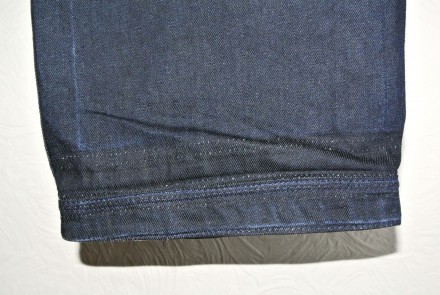 Джинсы подростковые.
Материал: плотный джинс.
Цвет: темно-синий.
Состояние - . . фото 4