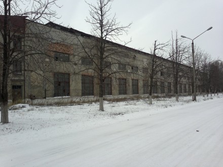 В состав производственного комплекса входят здание цеха и здание склада комплект. . фото 2
