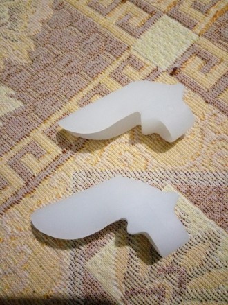 Cиликоновые перегородки для пальцев ног. Есть самые разные на 2, 3, 4 пальца.. . фото 3