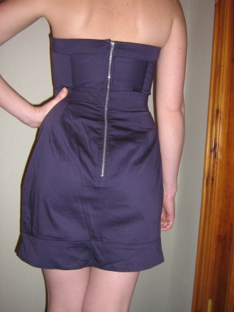 Продам женское, нарядное платье из стрейч-коттона, подойдет на размеры 36-38, со. . фото 3