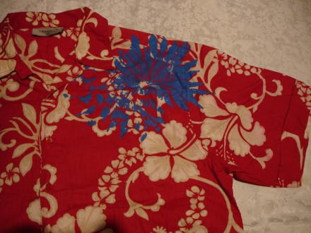Сорочка XL червона, барвиста з синьою "плямою" спереду зліва та написом ззаду, щ. . фото 3