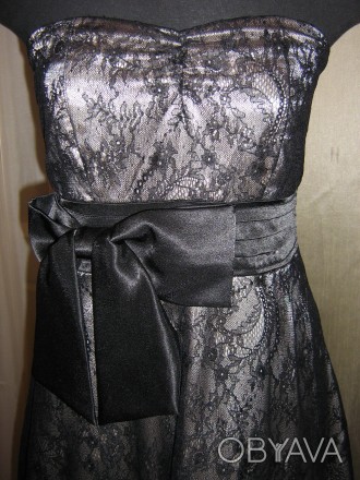 Продам платье из гипюра, юбка в 4 слоя-гипюр, сетка, атлас и подкладка. . фото 1