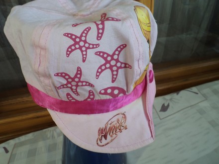 кепка ВИНКС для девочки 5-9 лет в отличном состоянии. одевалась пару раз.. . фото 3