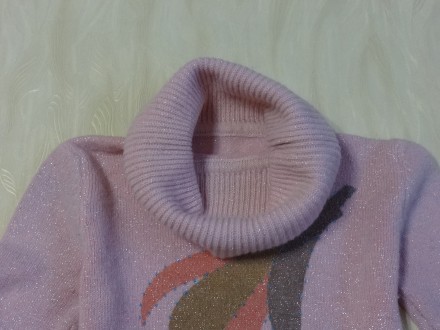 Теплый свитер с воротником хомут в очень хорошем состоянии. Ткань состав 80% анг. . фото 4