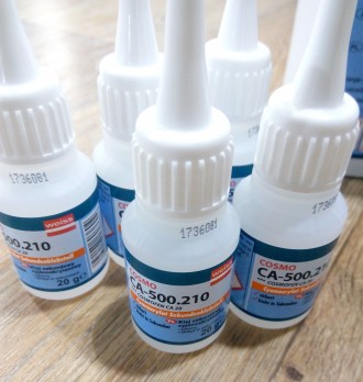 Клей Cosmo (Cosmofen) СА-500,210 20 мг

Клей  для натяжных потолков и других П. . фото 3