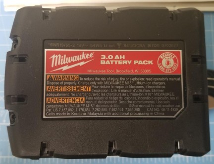 Аккумуляторная батарея Milwaukee M18 XC 3.0 Ач.
Новая. Оригинал из США.

Прив. . фото 3