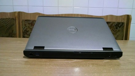 Ноутбук Dell Vostro 3450, 14'', i5-2450M, 320GB, 4GB

Екран ― 14'' (1366х678) . . фото 8