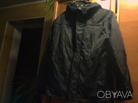 Продам 3-куртки муж.зимние в отличном состоянии б/у---разные размеры 50-52-54.
. . фото 1
