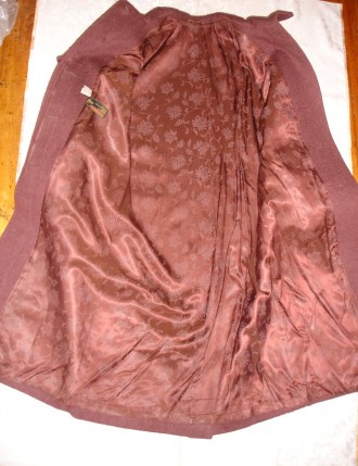 Пальто 46 р., жіноче, шерстяне, однотонне, демісезонне. 
В спокійно-фіолетовому. . фото 9