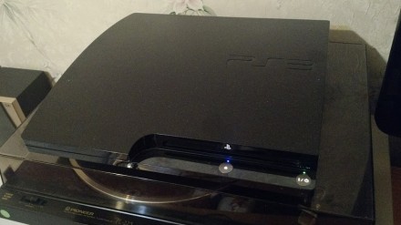 В продаже отличная консоль Sony Play Station 3 PS3 Slim 250 GB прошитая! + топов. . фото 2