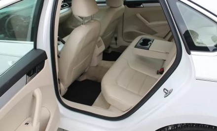 Продам VW Passat 2.5 SE ввезений зі США в кінці 2017 Року. Авто повністю розмитн. . фото 13