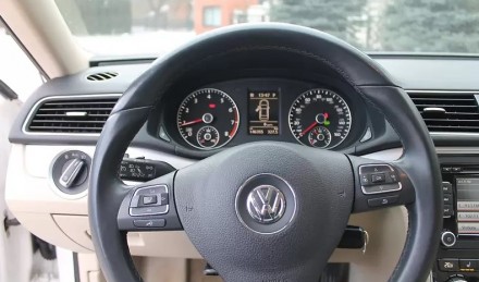 Продам VW Passat 2.5 SE ввезений зі США в кінці 2017 Року. Авто повністю розмитн. . фото 11