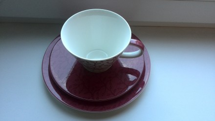 Вишнёвая чашка с блюдцем для кофе с молоком Villeroy & Boch серии 'Caffè Club Un. . фото 9