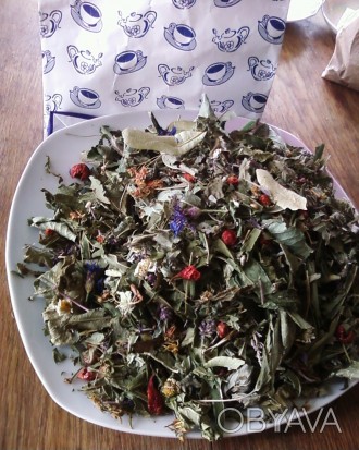 Чай травяний,лист малини,смородини,ожини,суниці,цвіт липи,ромашки,плоди горобини. . фото 1