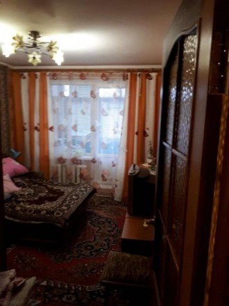 Квартира находится по улице Прилуцкой, не угловая в средине дома,теплая,с нормал. . фото 4