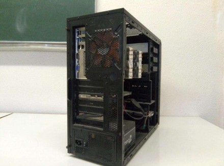 Рабочая станция, на базе двух процессоров QuadCore Intel Xeon E5-2609 v2. Процес. . фото 3