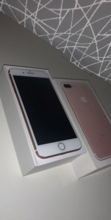 iPhone 7+ rose gold ,отлично работает и отличное качество фото ,есть маленькое п. . фото 4