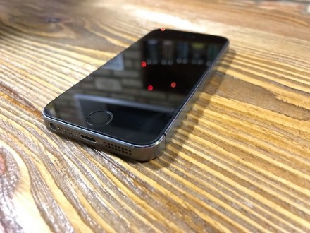 Apple iPhone 5s 16GB Neverlock Ціна - 150 доларів Комплект: -зарядка -кабель. . фото 6
