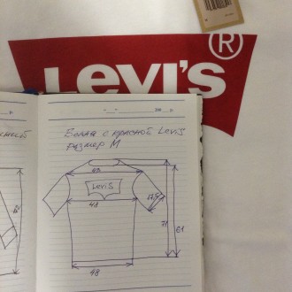 Оригинальные новые футболки Levis, цвет белый с красным логотипом Levis на груди. . фото 4