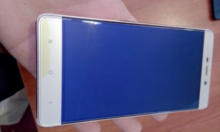 Продам телефон Xiaomi Redmi 4 PRO/PRIME золотого цвета c 3 гигабайтами оперативн. . фото 2