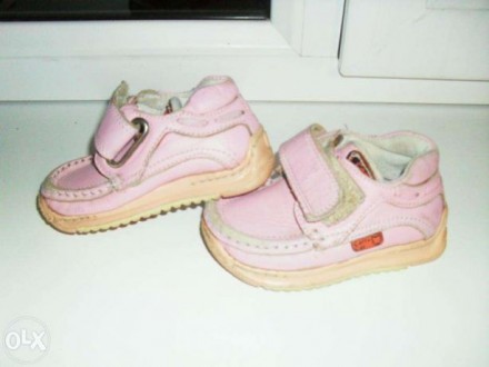 Детские туфельки демисезонные розового цвета в отличном состоянии. Застёжка на л. . фото 4