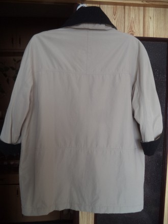 Куртка женская,бежевого цвета, 56 - 58 размера,в отличном состоянии ( не стирана. . фото 4