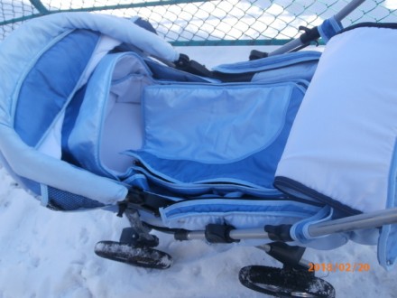 Зимово- літня коляска Синьо- блакитного кольорую  По 5 бальній шкалі відповідає . . фото 3