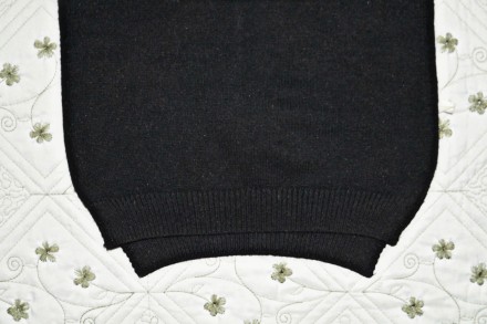 Стильный свитер для маленькой модницы.
Обеспечит тепло и комфорт в прохладную п. . фото 4
