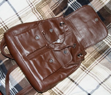 Продаю новые  женские рюкзаки.Цвет -бардовый,коричневый,черный и как на фото.Раз. . фото 9