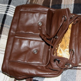 Продаю новые  женские рюкзаки.Цвет -бардовый,коричневый,черный и как на фото.Раз. . фото 10