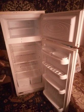 Холодильник в хорошем рабочем состоянии. В ремонте не был.По работе замечаний не. . фото 10
